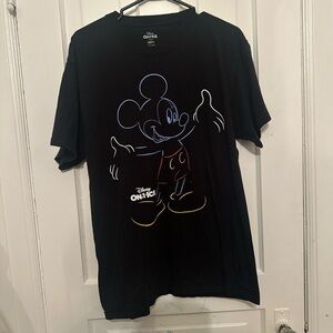Disney on Ice Black Mickey Mouse Shirt L